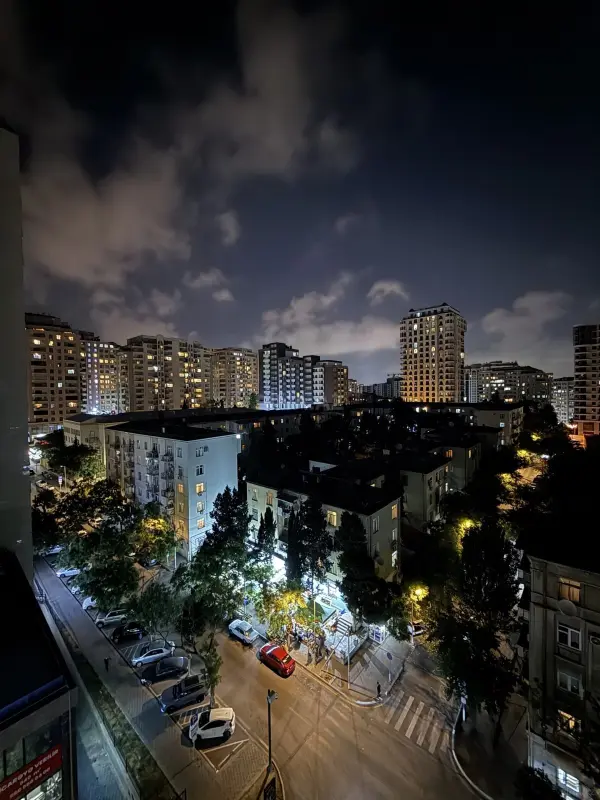 Kirayə verilir 3 otaqlı mənzil 130 m²
