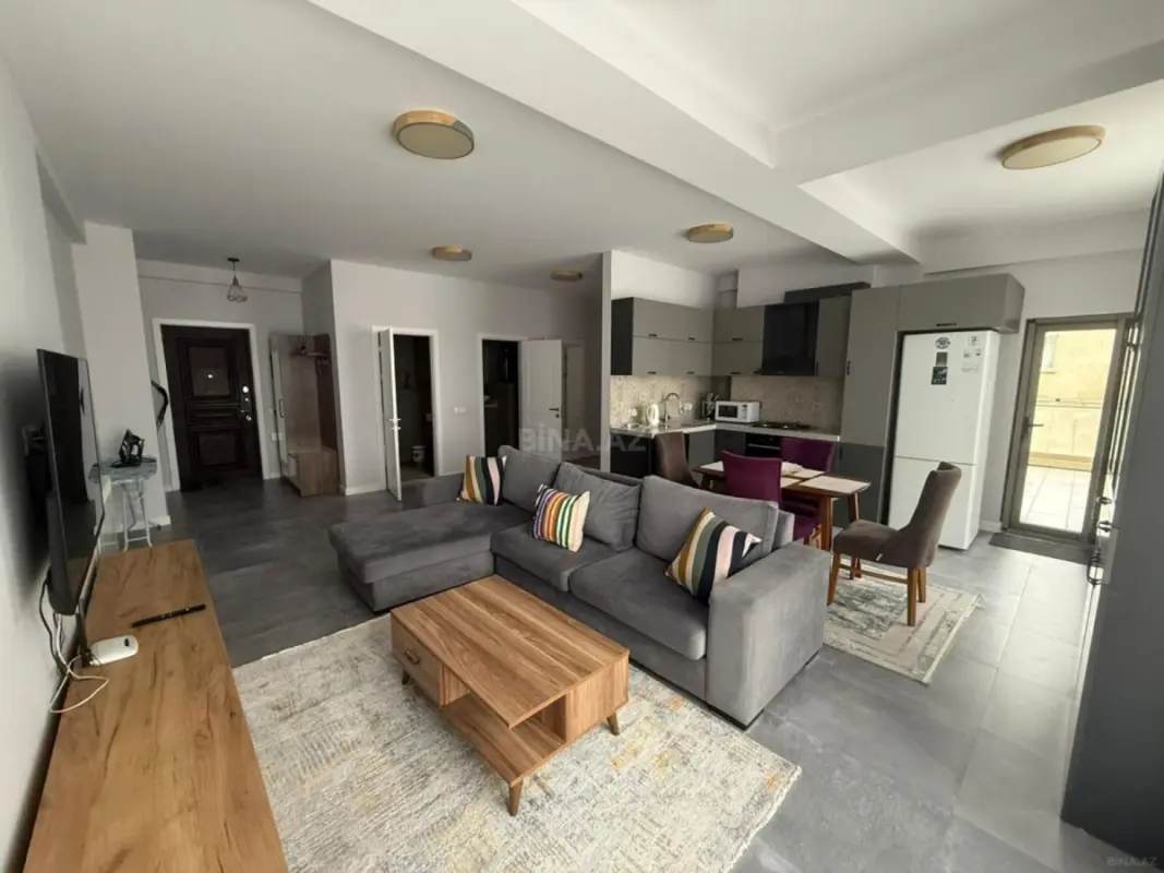 Kirayə verilir 3 otaqlı mənzil 100 m²