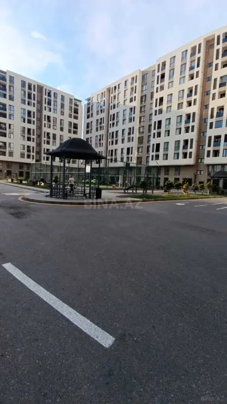Satılır 3 otaqlı mənzil 100 m²