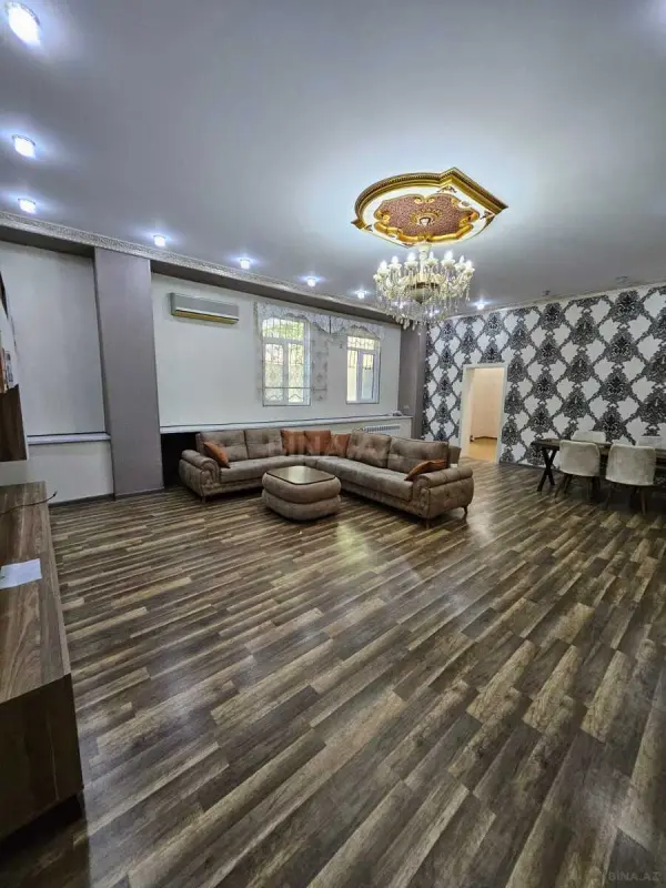 Kirayə verilir 4 otaqlı ofis 130 m²