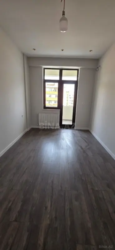 Satılır 2 otaqlı mənzil 67 m²