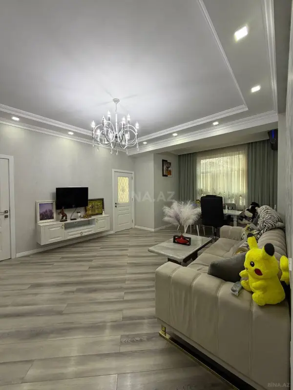 Satılır 3 otaqlı mənzil 92 m²
