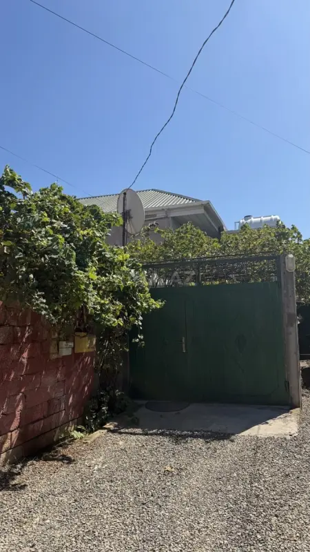 Satılır 3 otaqlı həyət evi 70 m²