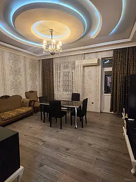Kirayə verilir 3 otaqlı mənzil 70 m² — Bakı, Nərimanov 3 otaq 70.00 m²