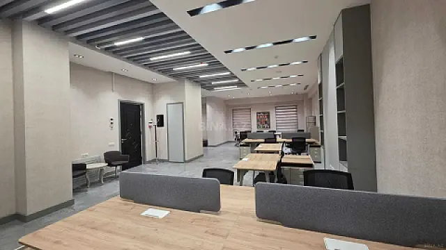 Kirayə verilir obyekt 160 m² — Bakı 160.00 m²