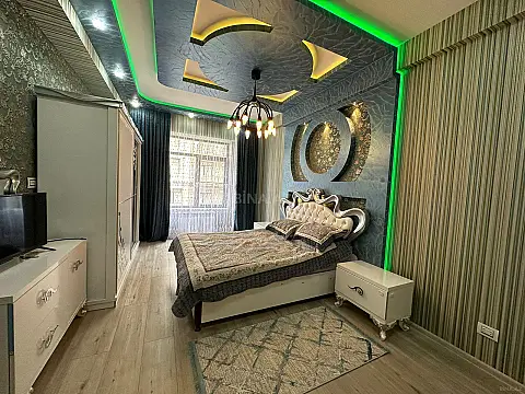 Kirayə verilir 2 otaqlı mənzil 93 m² — Bakı 2 otaq 93.00 m²