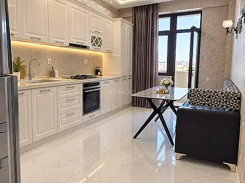 Kirayə verilir 2 otaqlı mənzil 95 m² — Bakı, Nərimanov 2 otaq 95.00 m²