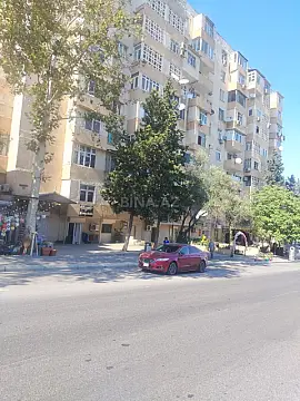 Satılır 3 otaqlı mənzil 100 m² — Bakı, Memar Əcəmi yanı 3 otaq 100.00 m²