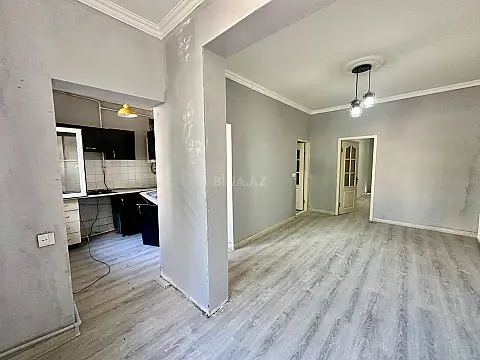 Satılır 2 otaqlı mənzil 50 m² — Bakı, Memar Əcəmi yanı 2 otaq 50.00 m²