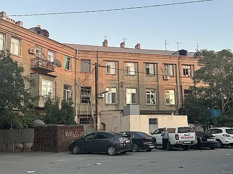 Satılır 3 otaqlı mənzil 65 m² — Bakı 3 otaq 65.00 m²