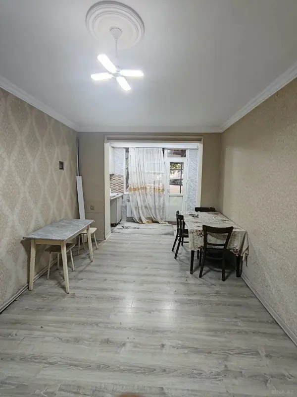 Satılır 2 otaqlı mənzil 42 m²