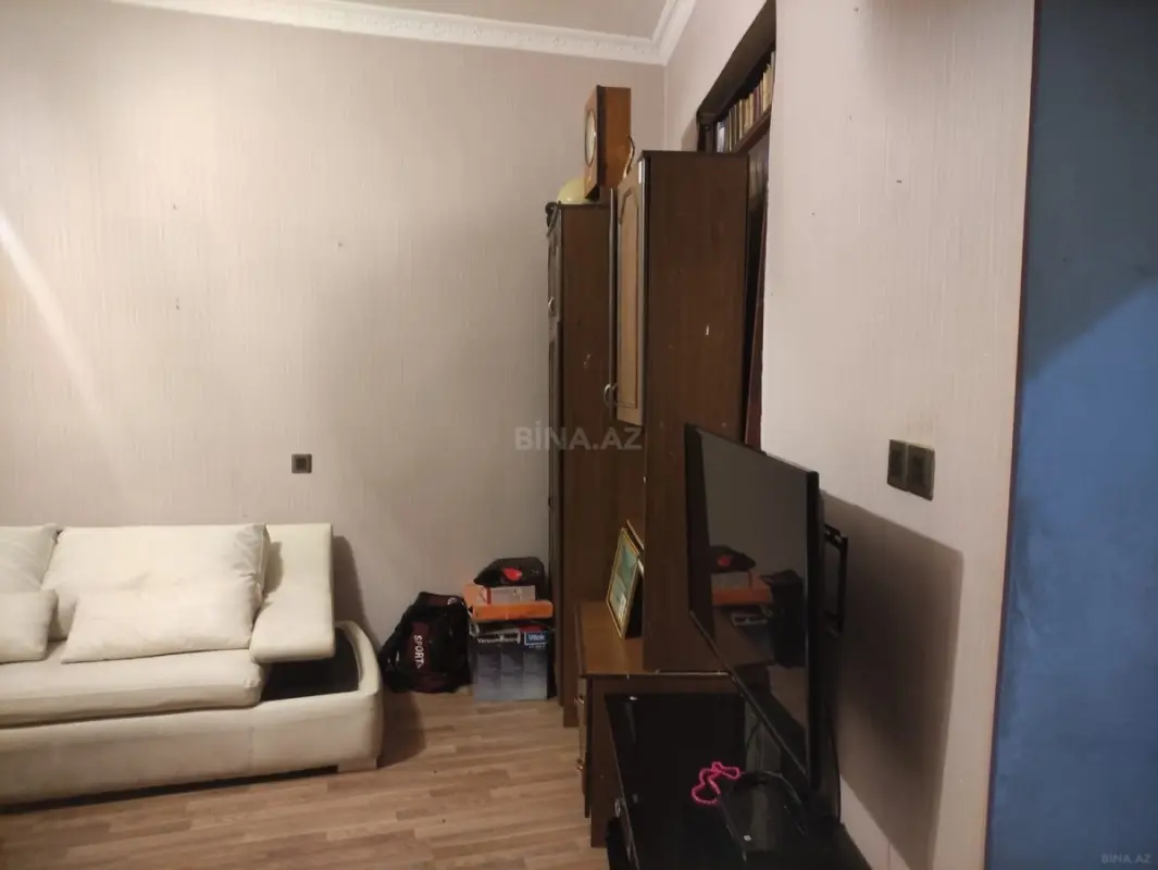 Kirayə verilir 4 otaqlı mənzil 150 m²