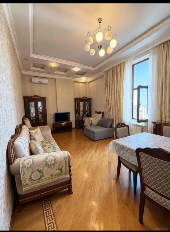 Satılır 2 otaqlı mənzil 70 m²