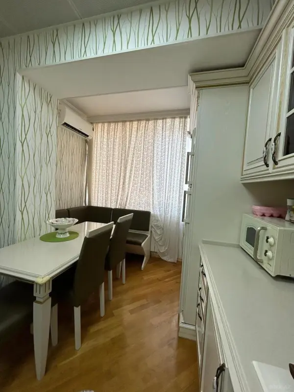 Satılır 2 otaqlı mənzil 51 m²