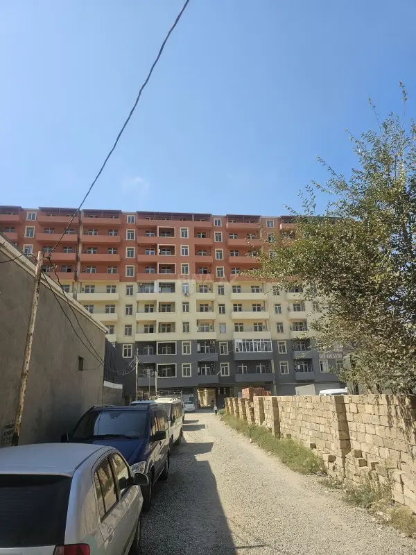 Satılır 2 otaqlı mənzil 68 m²