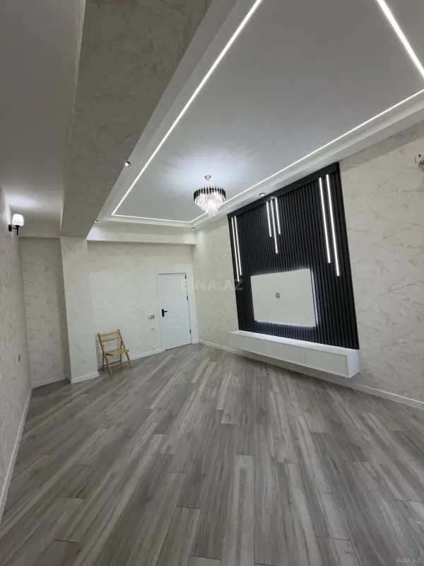 Satılır 2 otaqlı mənzil 72 m²
