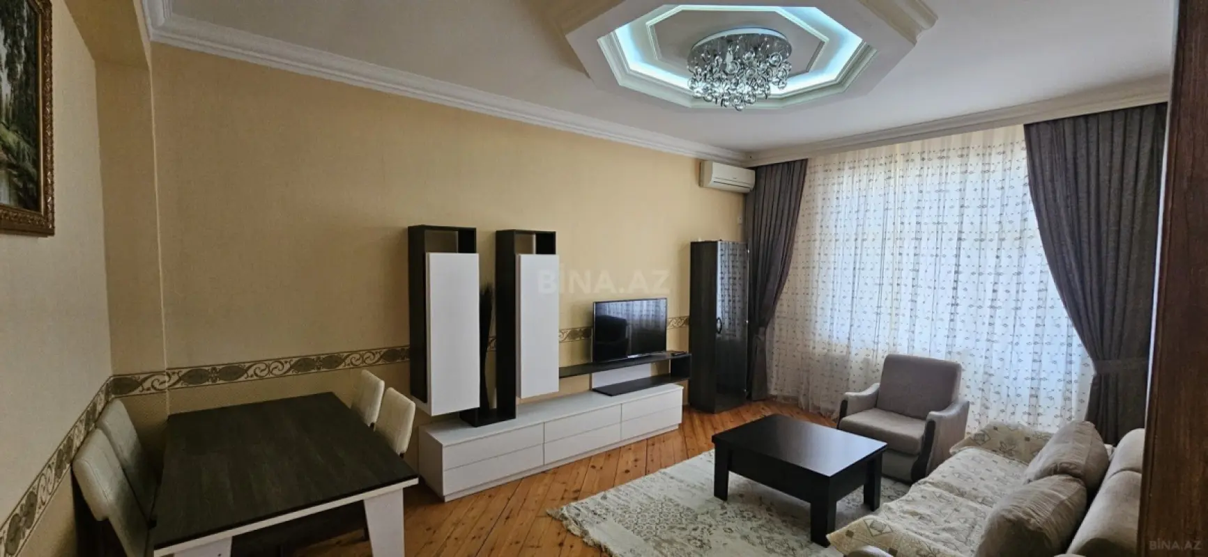 Kirayə verilir 2 otaqlı mənzil 62 m²