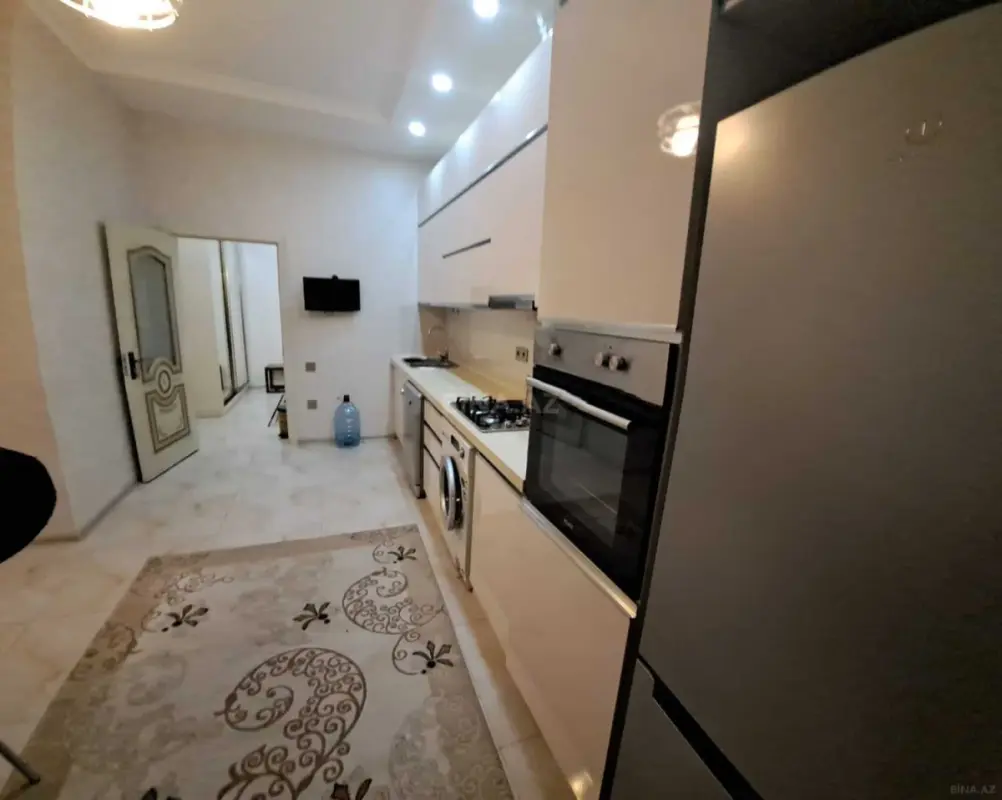 Kirayə verilir 3 otaqlı mənzil 100 m²