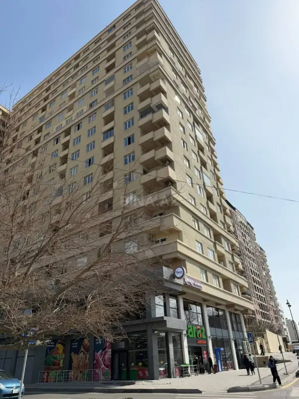 Satılır 2 otaqlı mənzil 57 m²