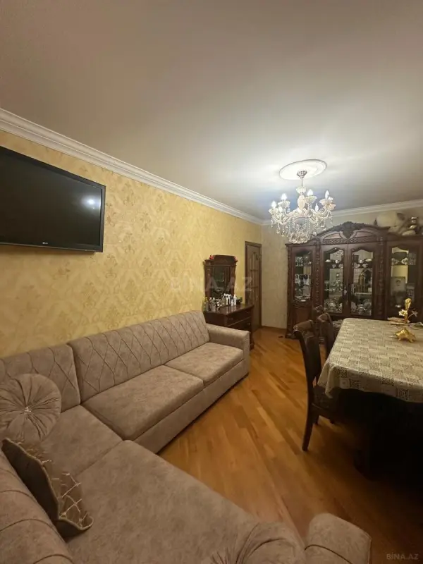 Satılır 3 otaqlı mənzil 88 m²