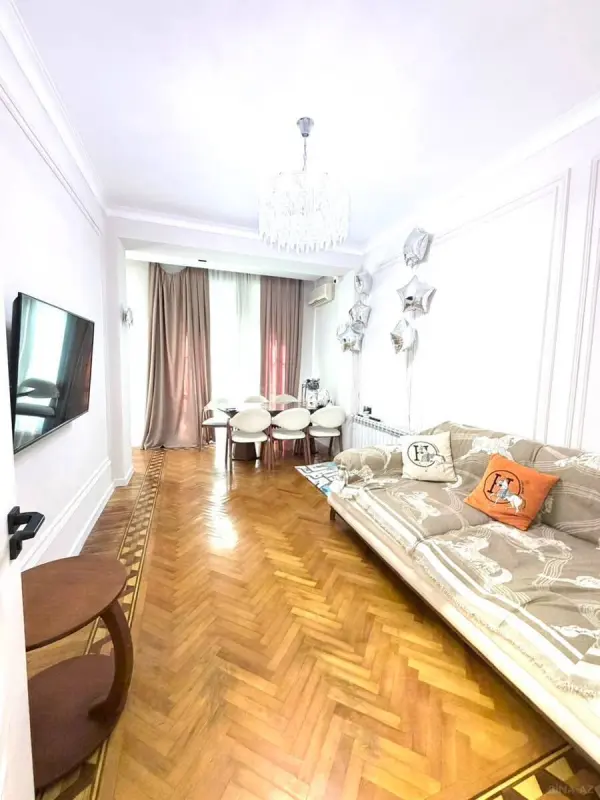 Satılır 3 otaqlı mənzil 88 m²