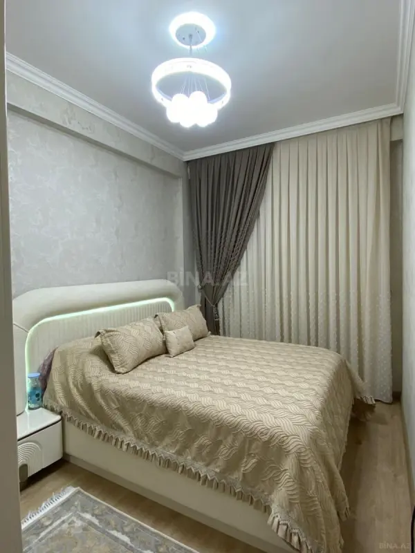 Satılır 2 otaqlı mənzil 62 m²