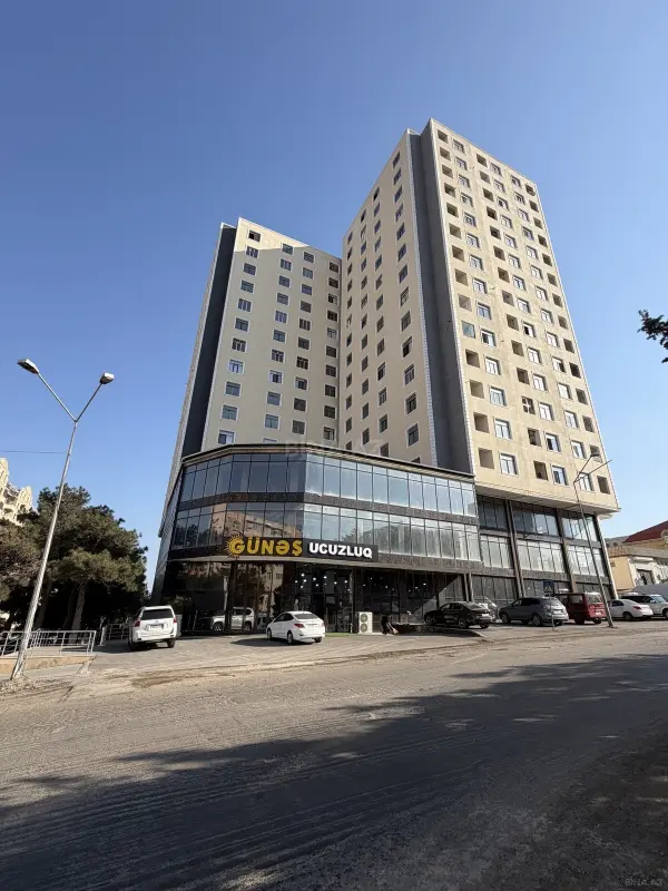 Satılır 3 otaqlı mənzil 123 m²