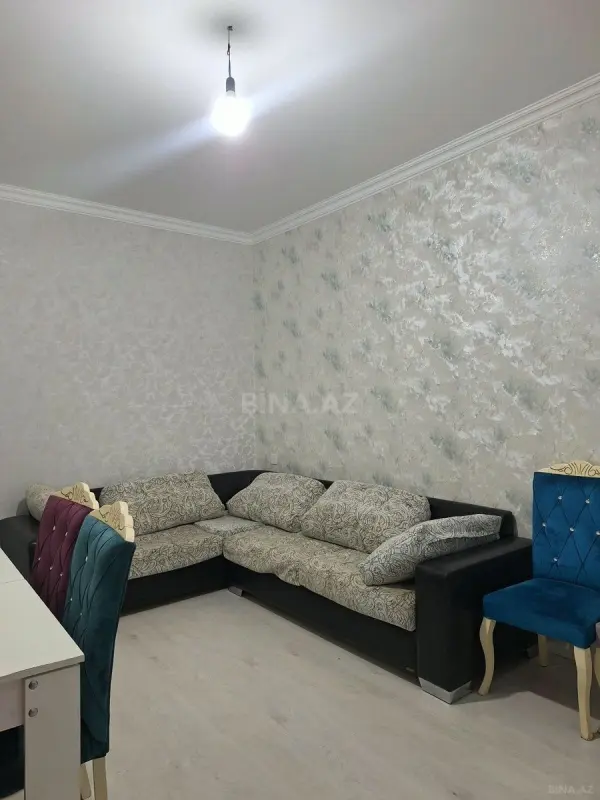 Kirayə verilir 2 otaqlı həyət evi 60 m²