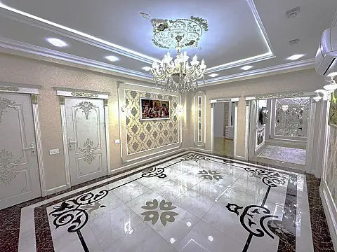 Satılır 3 otaqlı mənzil 145 m² — Bakı 3 otaq 145.00 m²