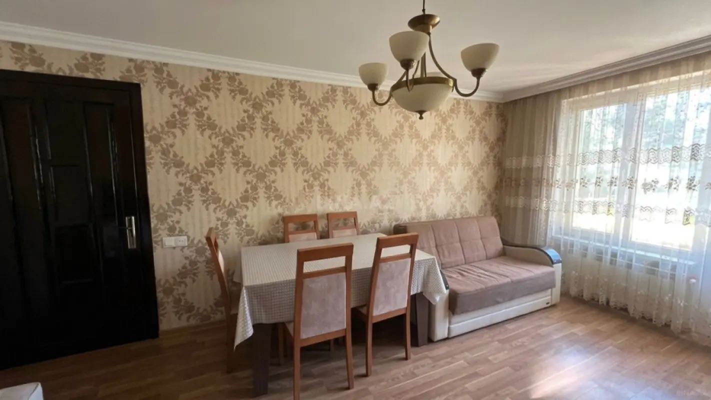 Satılır 2 otaqlı mənzil 50 m²