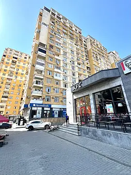 Kirayə verilir obyekt 1000 m² — Bakı, Həzi Aslanov qəs. 1000.00 m²