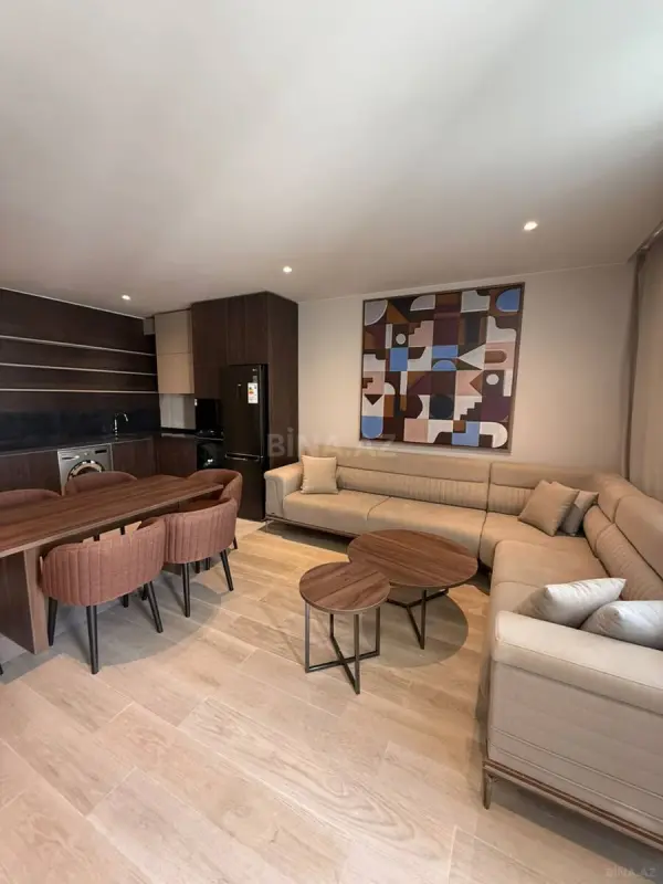 Satılır 2 otaqlı mənzil 95 m²