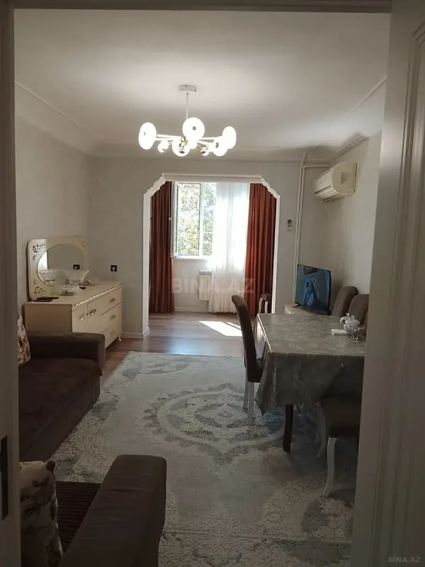 Satılır 3 otaqlı mənzil 68 m²