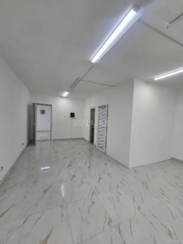 Satılır obyekt 93 m²