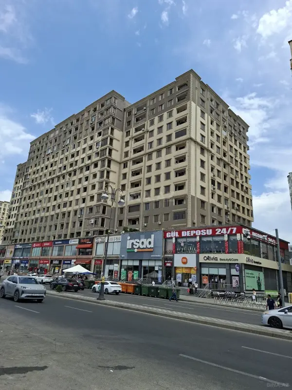 Kirayə verilir 3 otaqlı mənzil 120 m²