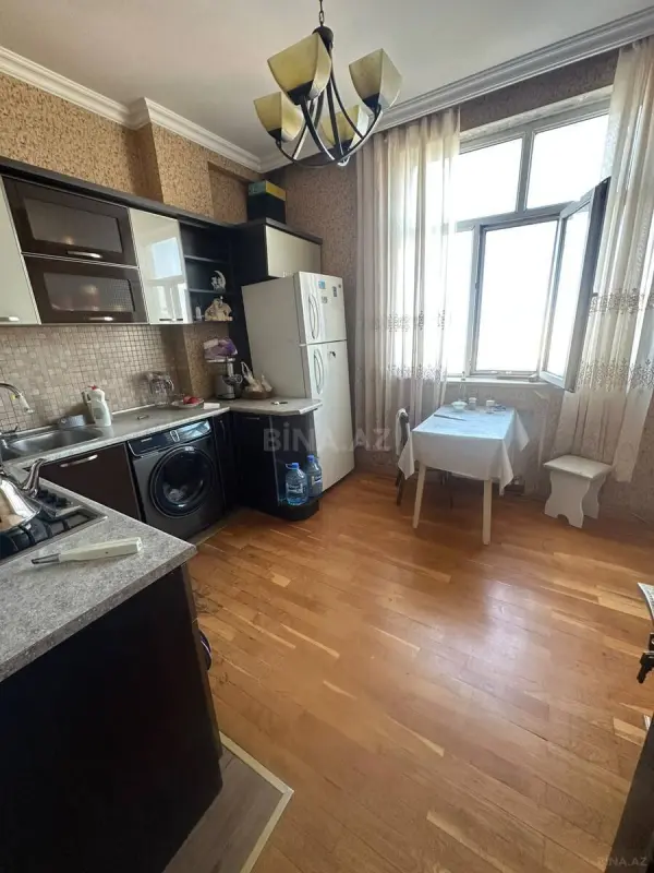 Satılır 2 otaqlı mənzil 57.1 m²