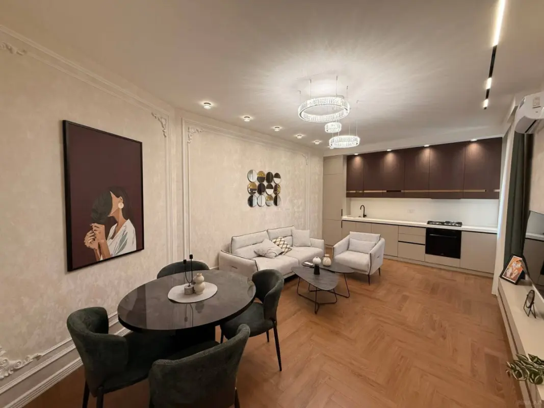 Satılır 3 otaqlı mənzil 88 m²