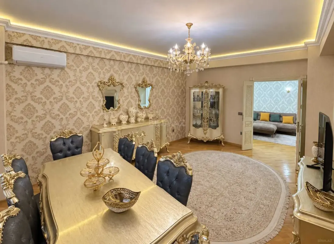 Kirayə verilir 2 otaqlı mənzil 96 m²