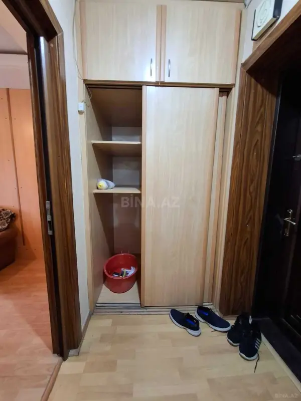 Satılır 4 otaqlı mənzil 80 m²