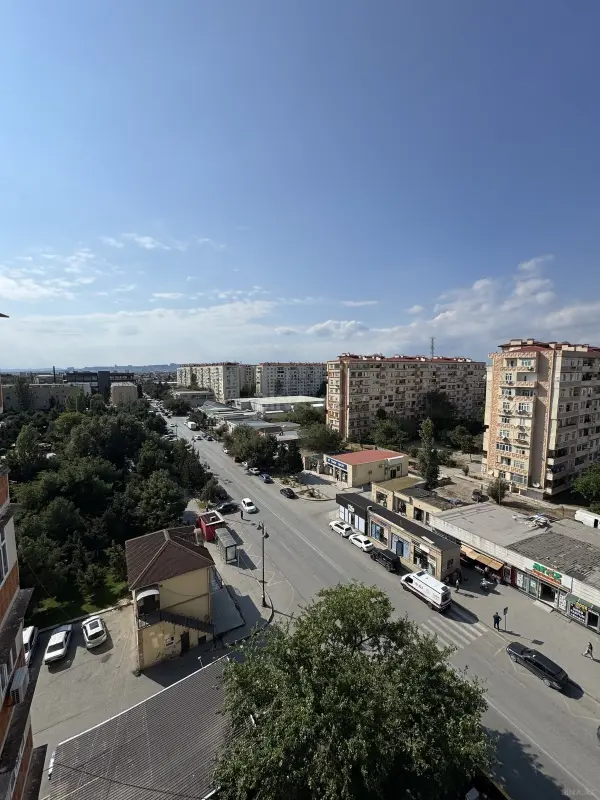 Satılır 1 otaqlı mənzil 35 m²