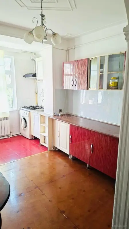 Kirayə verilir 3 otaqlı mənzil 80 m²