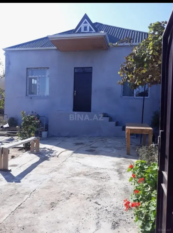 Satılır 3 otaqlı həyət evi 90 m²