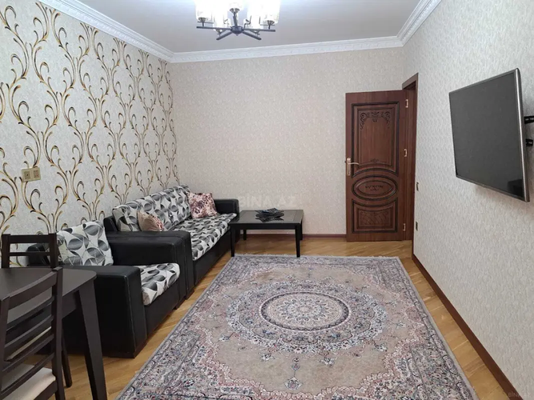 Kirayə verilir 3 otaqlı mənzil 90 m²