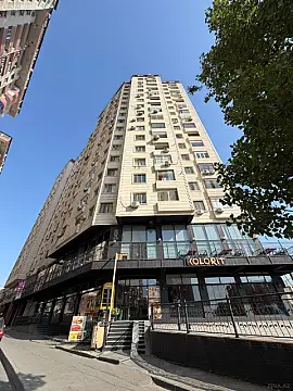Satılır 2 otaqlı mənzil 65 m² — Bakı, Həzi Aslanov qəs. 2 otaq 65.00 m²