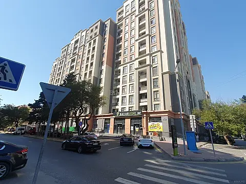 Satılır 3 otaqlı mənzil 92 m² — Bakı 3 otaq 92.00 m²