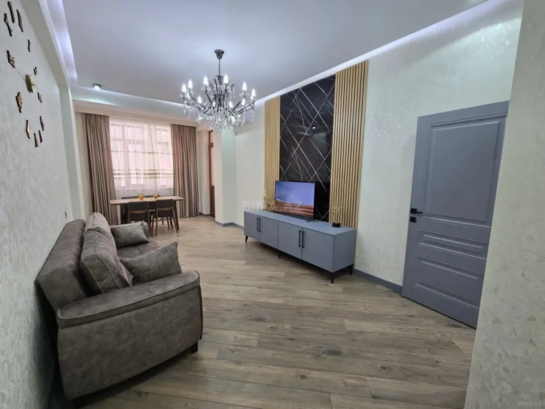 Kirayə verilir 3 otaqlı mənzil 110 m²