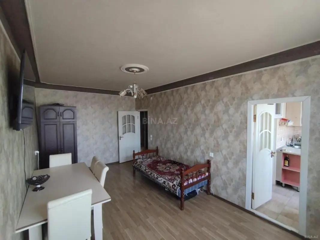 Satılır 3 otaqlı mənzil 50 m²