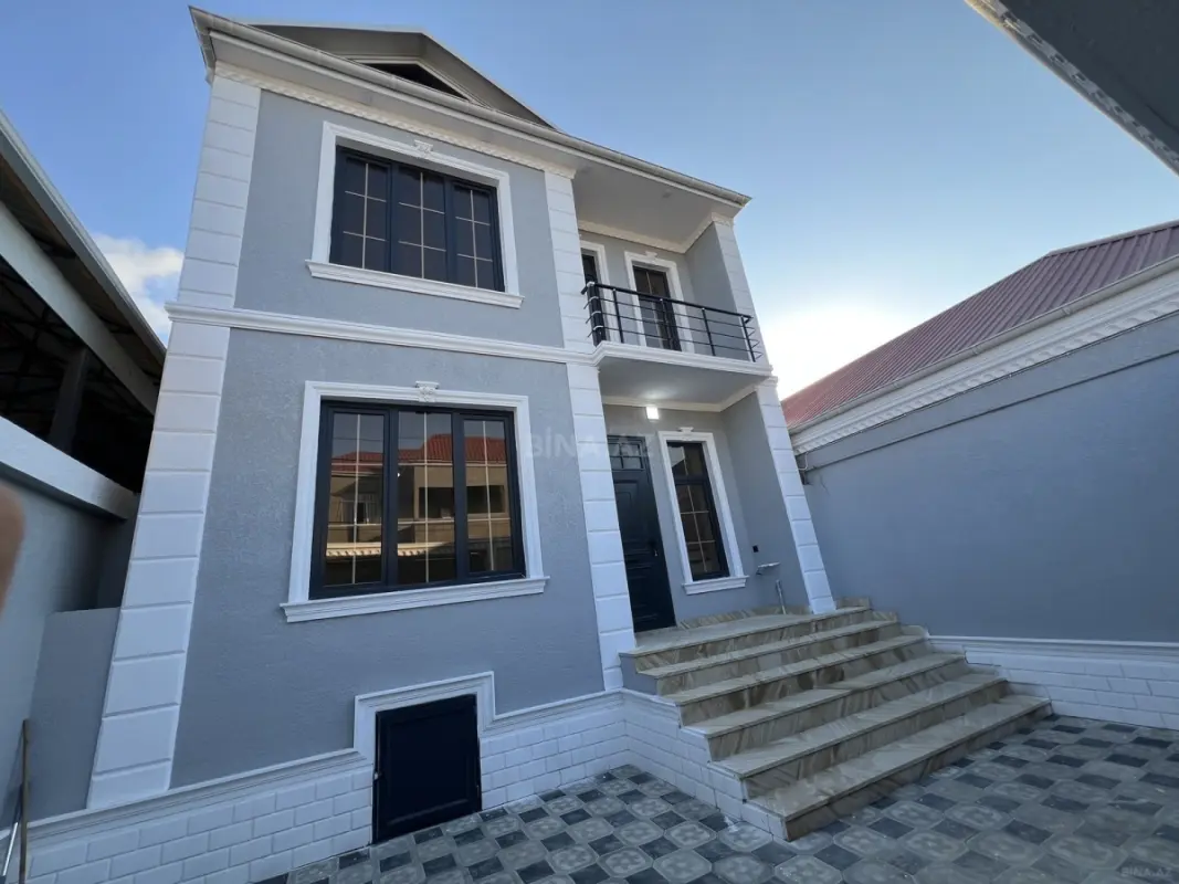 Satılır 4 otaqlı həyət evi 160 m²