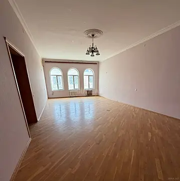 Kirayə verilir 3 otaqlı ofis 150 m² — Bakı, Binəqədi 3 otaq 150.00 m²