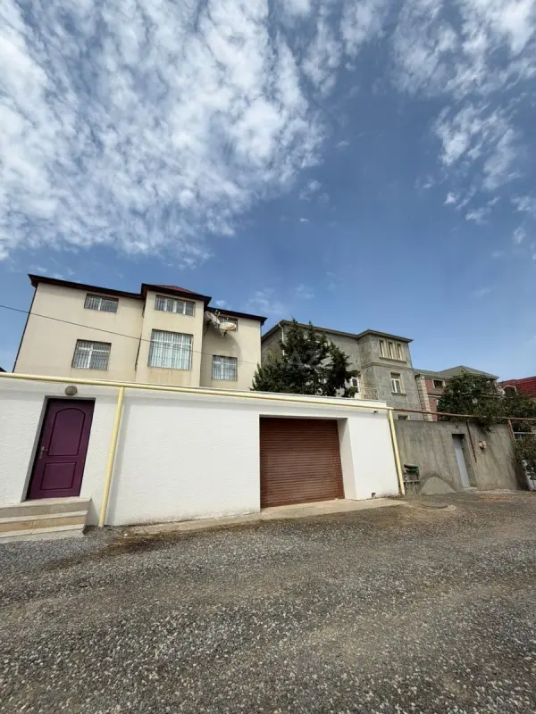 Kirayə verilir 5 otaqlı həyət evi 400 m²